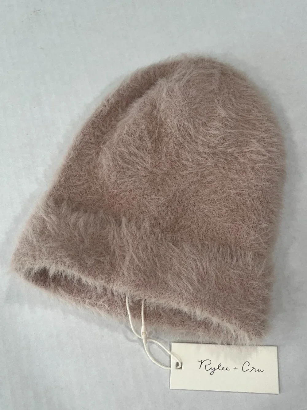 Girl - M/L - NWT Rylee + Cru Beanie in Blush